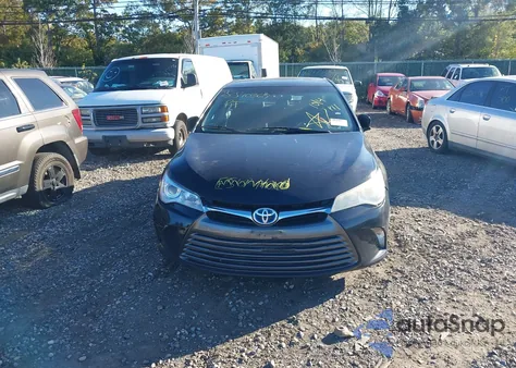 2015 Toyota Camry Hybrid Le из США, поврежденный, VIN 4T1BD1FK6FU176883